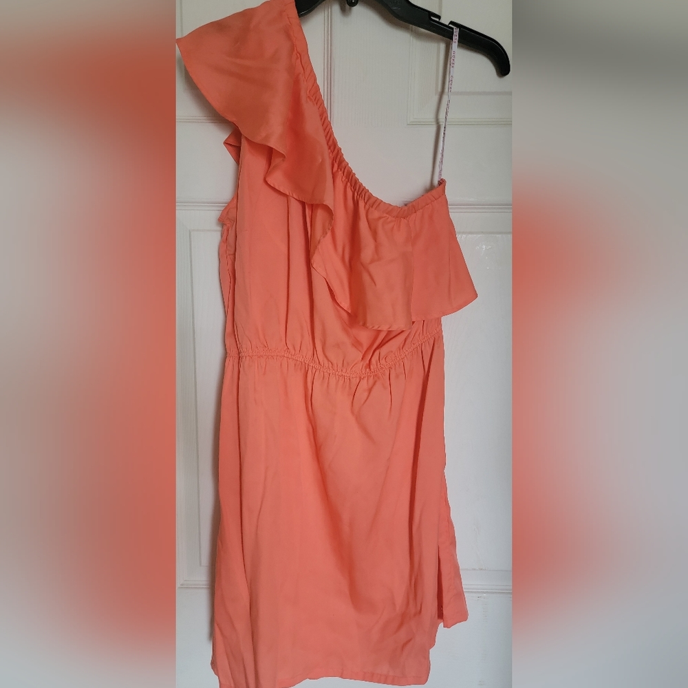 One shoulder dress by Guess